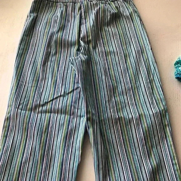 Coldwater Creek Stripe Capri - Picture 2 of 6